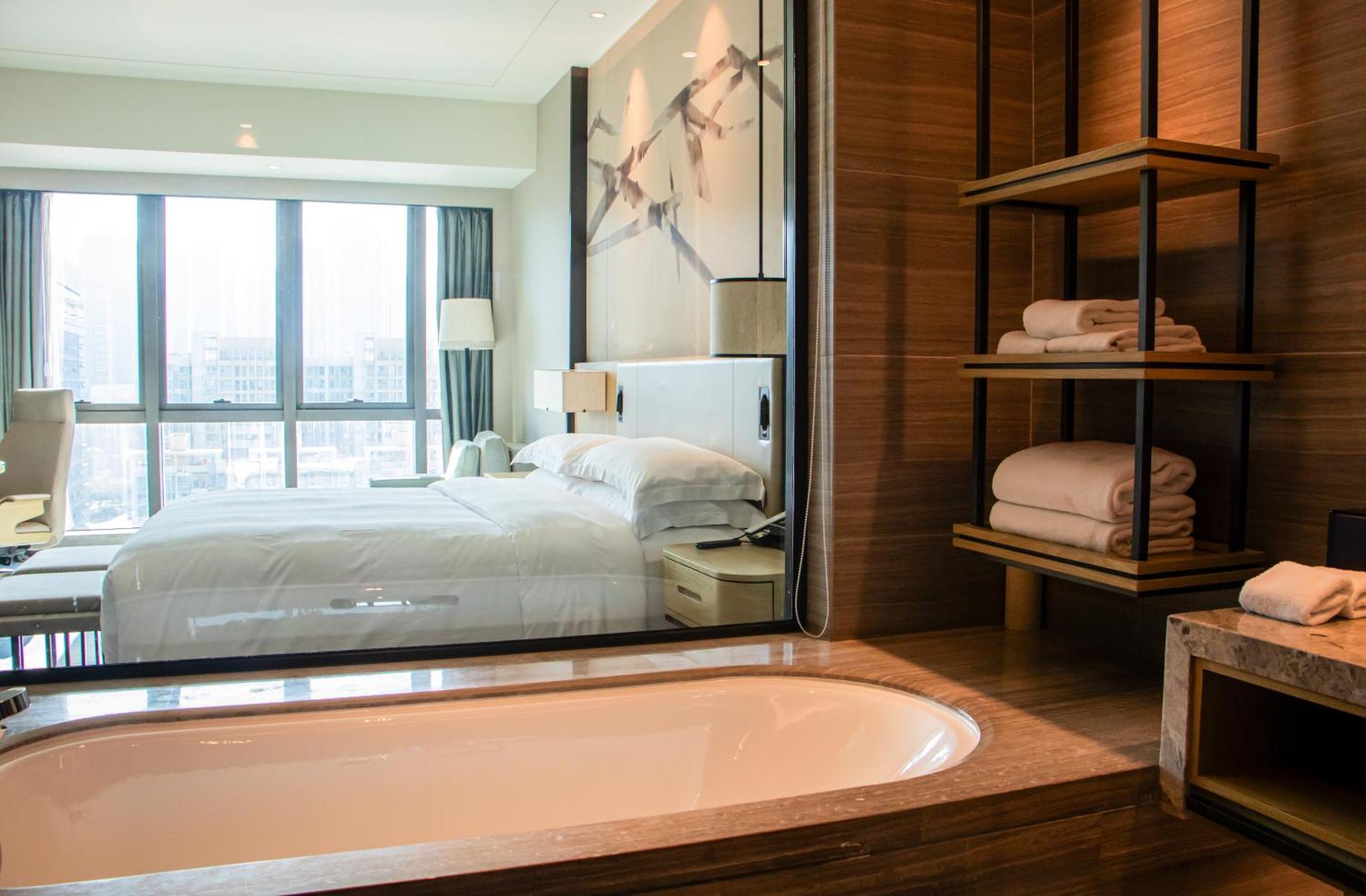 Doubletree By Hilton Hotel Shenzhen Longhua, Near Huawei, Foxcnn, Shenzhen North Railway, Uniwalk & Uniworld Shopping Mall, Sam'S Club Ngoại thất bức ảnh