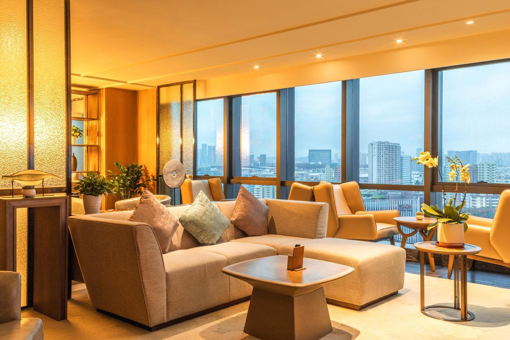 Doubletree By Hilton Hotel Shenzhen Longhua, Near Huawei, Foxcnn, Shenzhen North Railway, Uniwalk & Uniworld Shopping Mall, Sam'S Club Ngoại thất bức ảnh